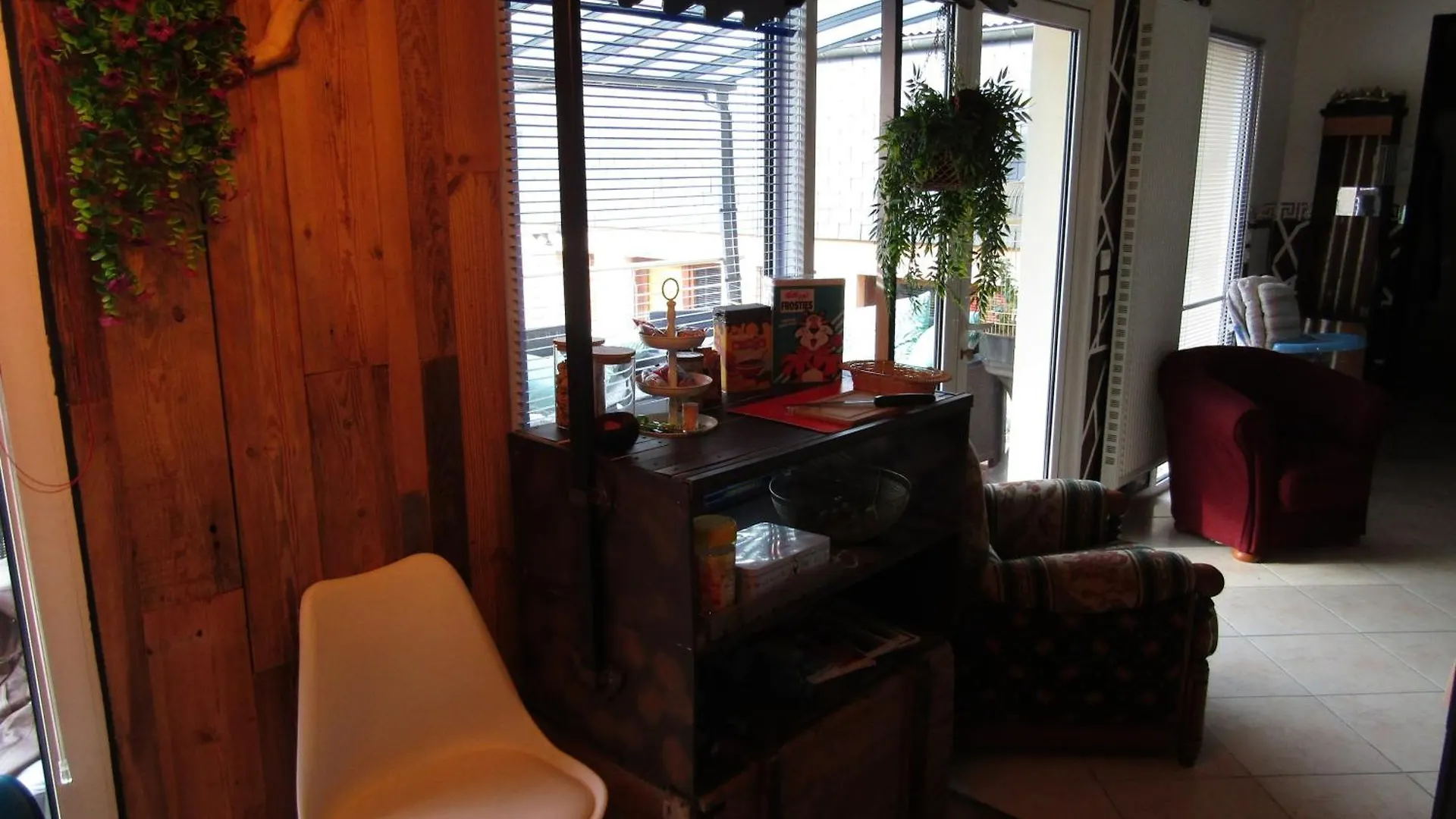 Bed & Breakfast Chambre D'Hotes Au Nid Du Thil Beauvais France