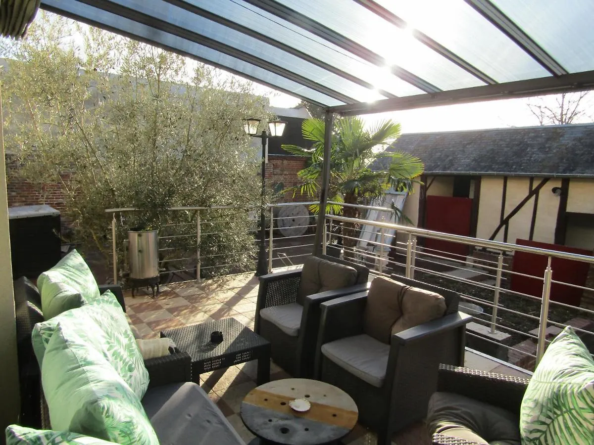 Chambre D'Hotes Au Nid Du Thil Beauvais Bed & Breakfast