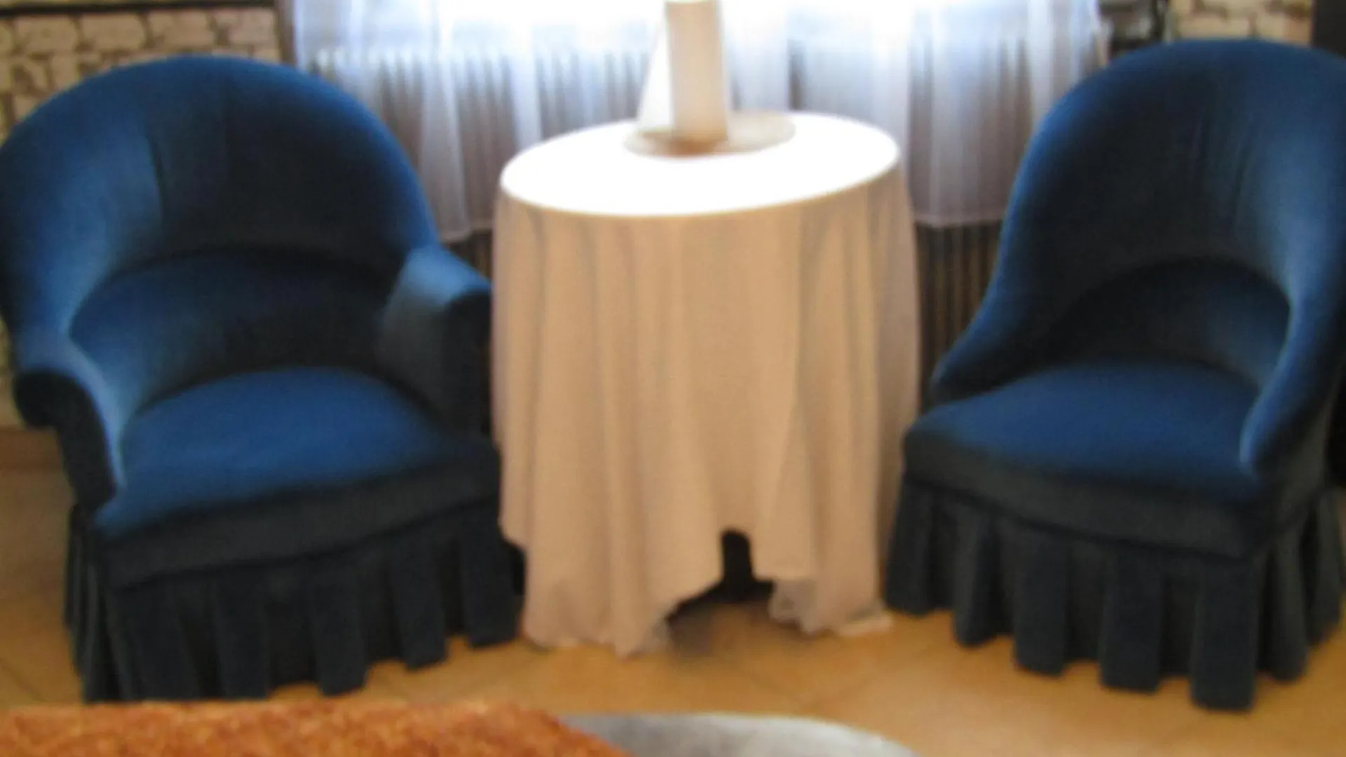 Chambre D'Hotes Au Nid Du Thil Beauvais 0*,